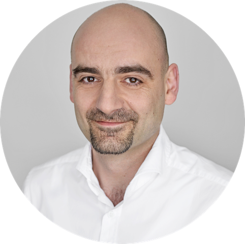 Dr. Andreas Genz